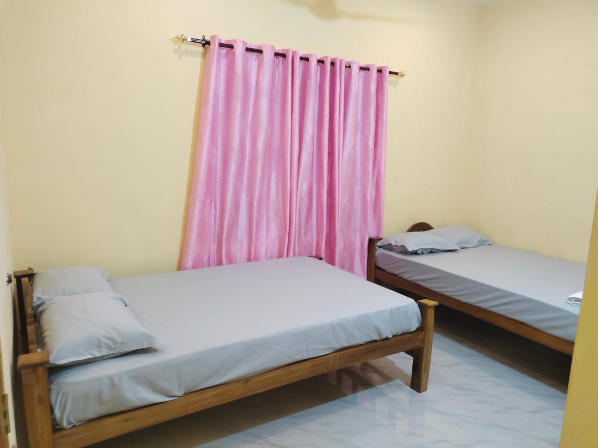 Venu'S By Quality Inn Варкала Экстерьер фото
